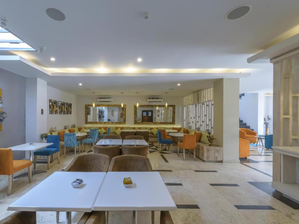 Destiny Boutique Hotel Семиньяк Экстерьер фото