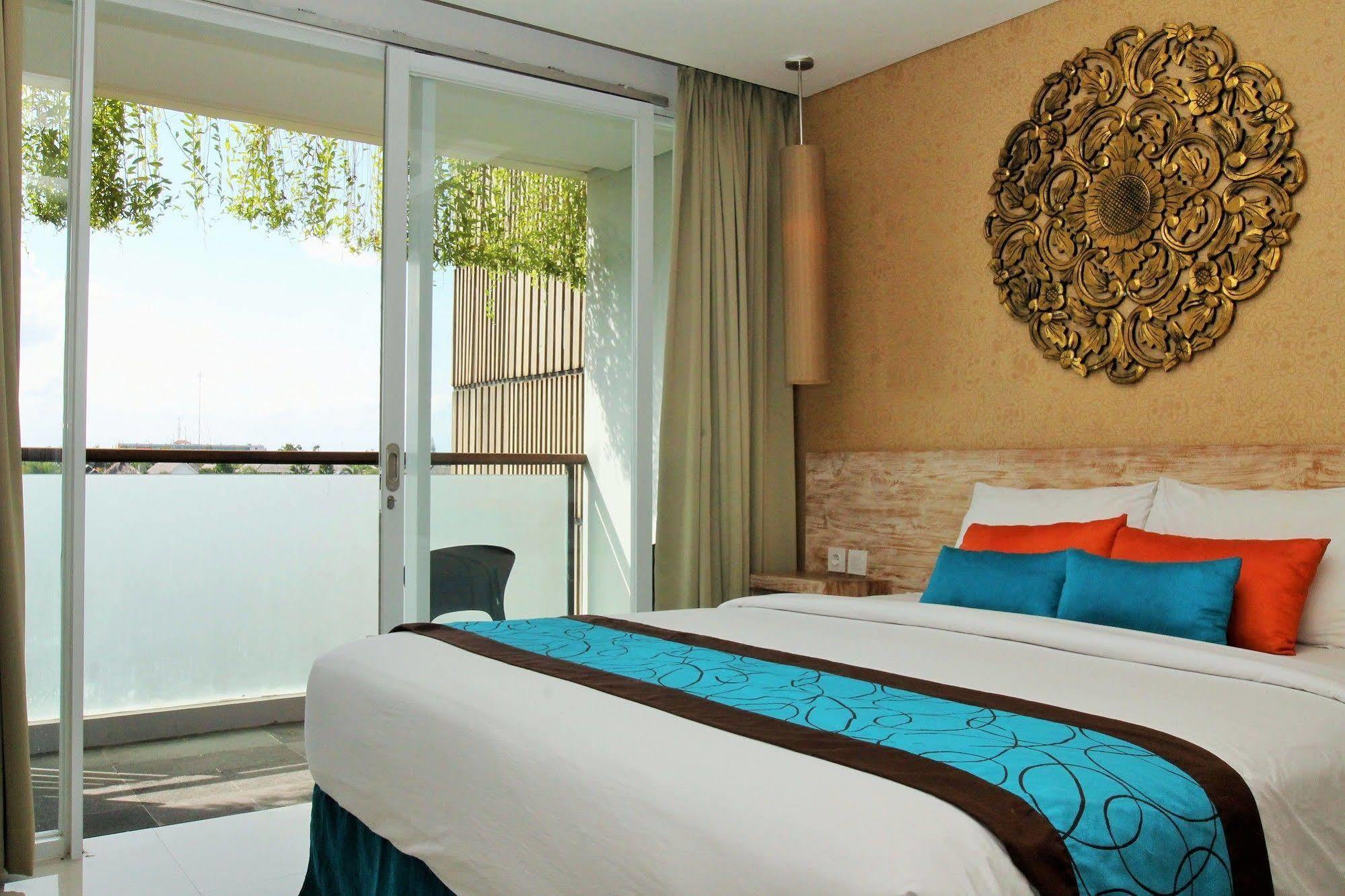 Destiny Boutique Hotel Семиньяк Экстерьер фото